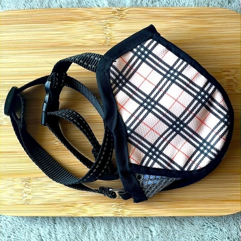 Brand New Dog Muzzle Plaid & Black Biting Obedience Training Grooming